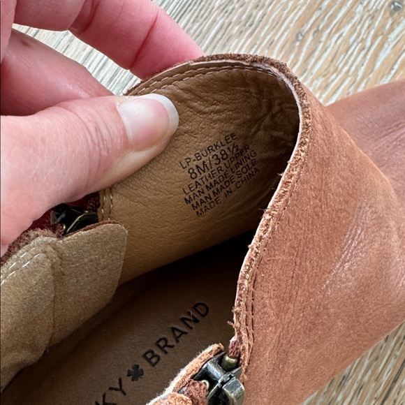 Lucky Brand Burklee Brown Leather Ankle Boots Side Zip Size 8 - Picture 7 of 9